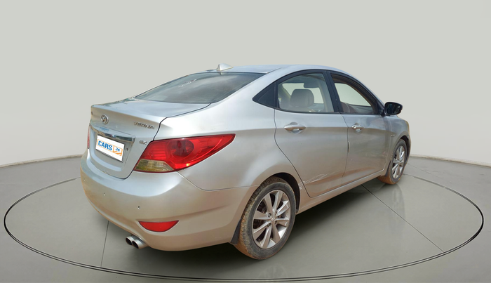 2013 Hyundai Verna FLUIDIC 1.6 CRDI SX, Diesel, Manual, 82,771 km, exterior