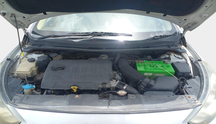 2013 Hyundai Verna FLUIDIC 1.6 CRDI SX, Diesel, Manual, 82,771 km, exterior