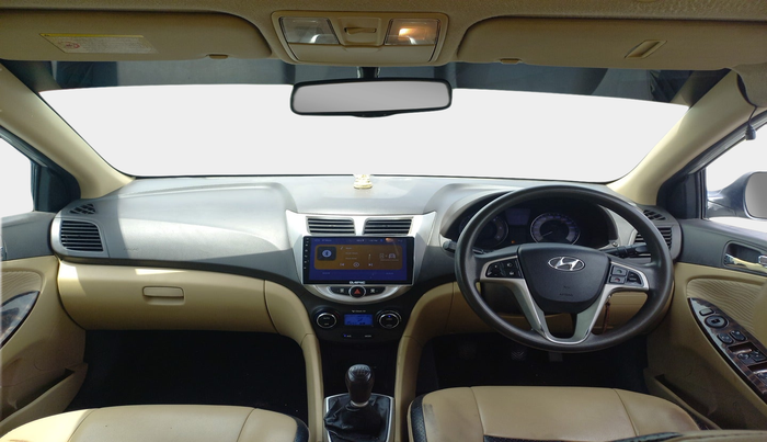 2013 Hyundai Verna FLUIDIC 1.6 CRDI SX, Diesel, Manual, 82,771 km, interior