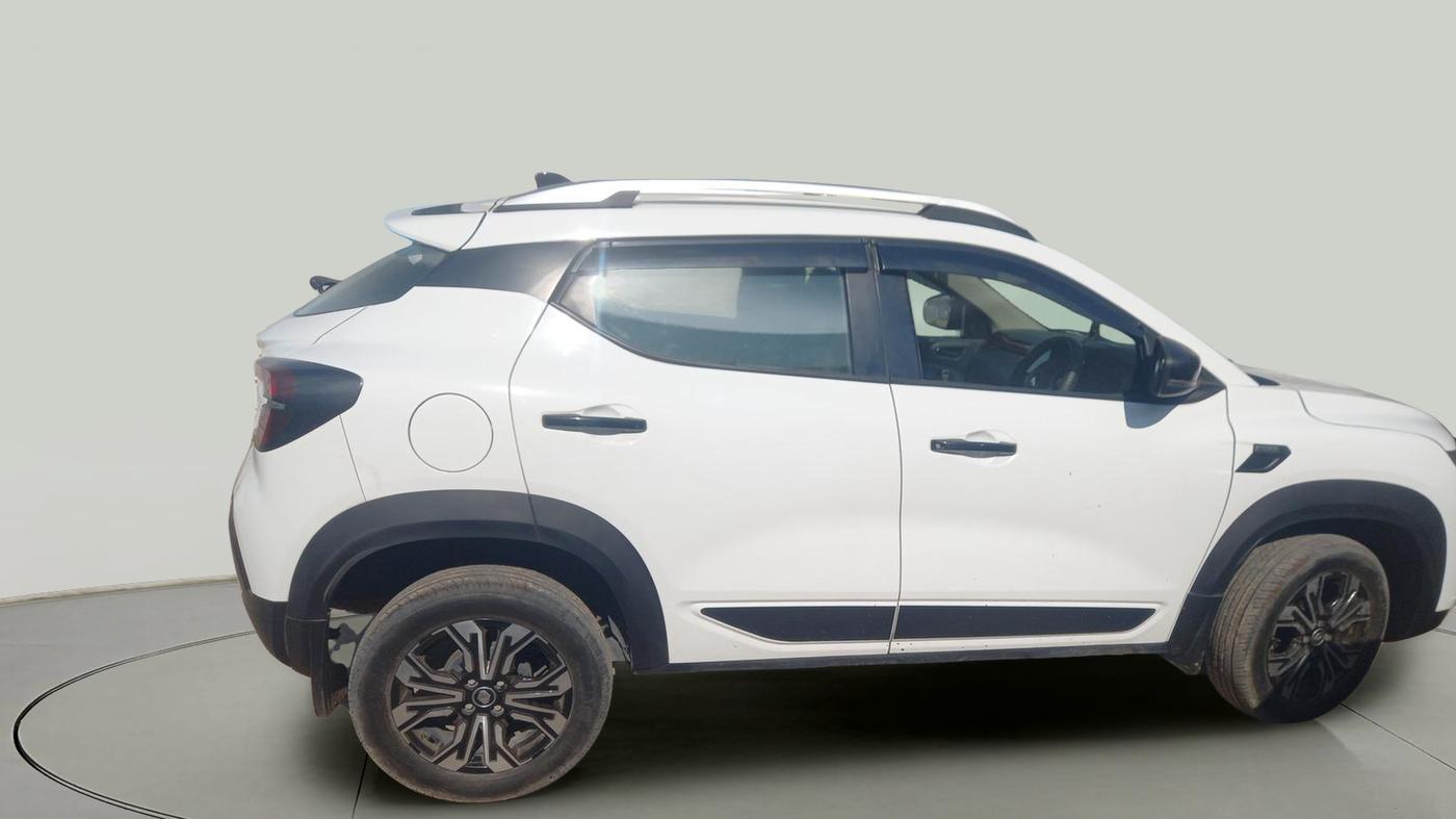 2023 Renault Kiger RXZ MT, Petrol, Manual, 11,540 km, exterior