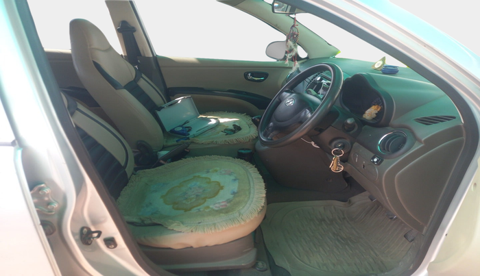 2011 Hyundai i10 MAGNA 1.2, Petrol, Manual, 1,41,487 km, interior