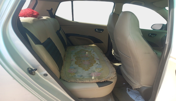 2011 Hyundai i10 MAGNA 1.2, Petrol, Manual, 1,41,487 km, interior