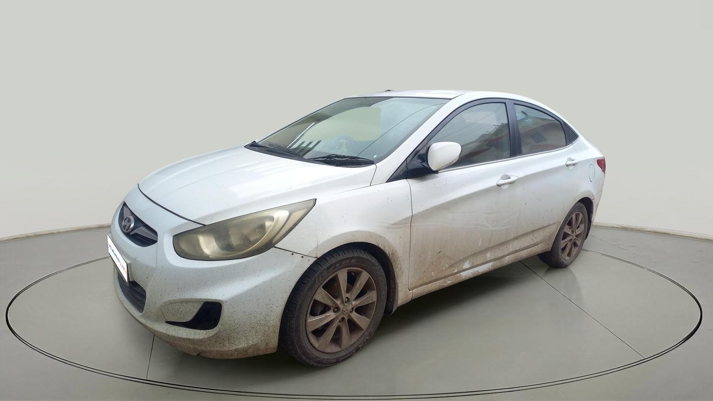 2013 Hyundai Verna FLUIDIC 1.6 CRDI SX, Diesel, Manual, 1,01,572 km, exterior