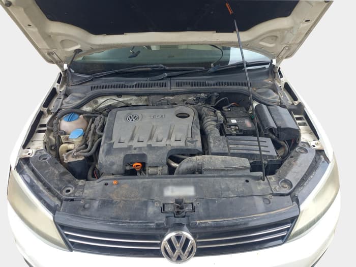2011 Volkswagen Jetta TRENDLINE 2.0L TDI, Diesel, Manual, 1,14,597 km, exterior