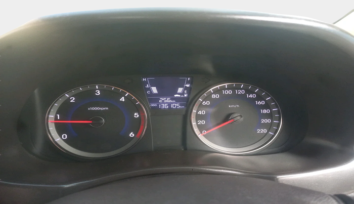 2017 Hyundai Verna 1.6 CRDI SX, Diesel, Manual, 1,36,105 km, interior