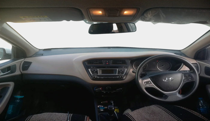 2017 Hyundai Elite i20 SPORTZ 1.2, Petrol, Manual, 1,35,790 km, interior