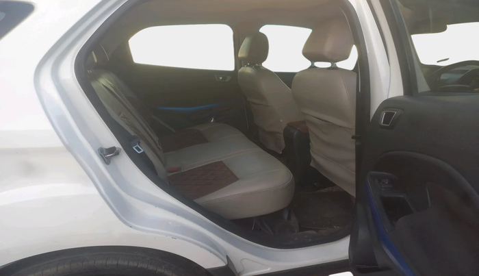 2018 Ford Ecosport TITANIUM 1.5L SIGNATURE EDITION (SUNROOF) DIESEL, Diesel, Manual, 1,07,911 km, interior