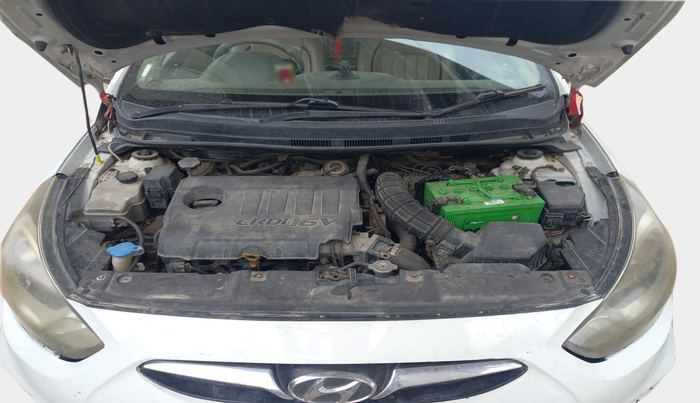 2011 Hyundai Verna FLUIDIC 1.6 CRDI EX, Diesel, Manual, 90,833 km, exterior