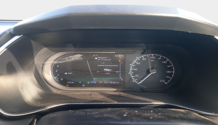 2021 Tata Safari XZ PLUS, Diesel, Manual, 1,05,126 km, interior