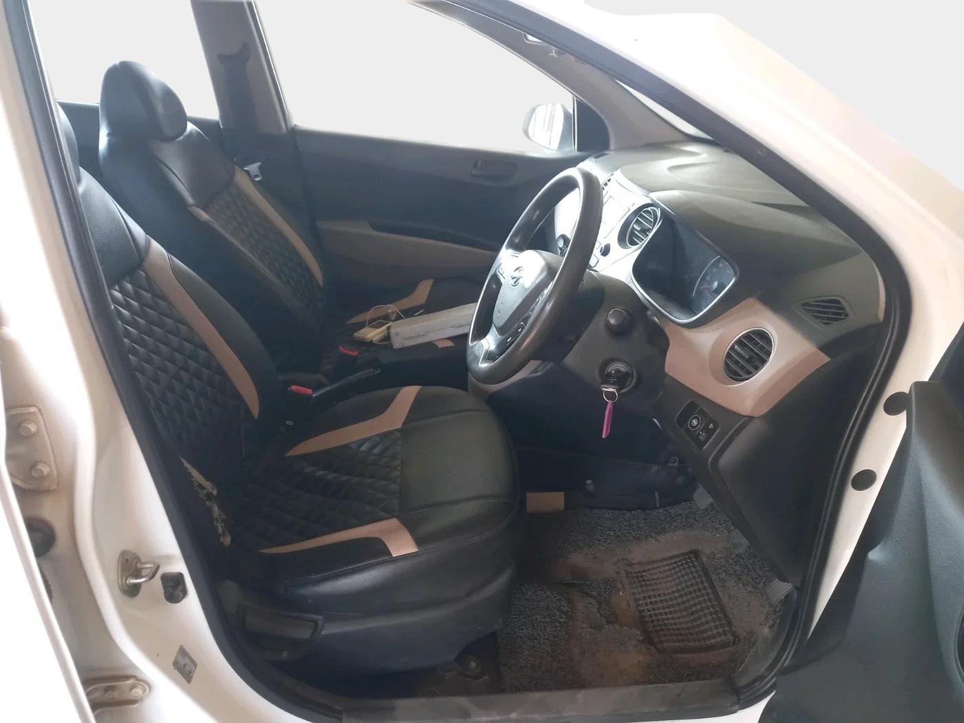2019 Hyundai Grand i10 MAGNA 1.2 KAPPA VTVT, CNG, Manual, 80,140 km, interior