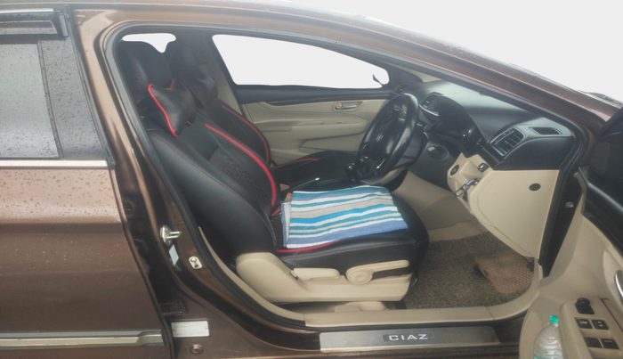 2016 Maruti Ciaz ZXI+, Petrol, Manual, 1,14,667 km, interior