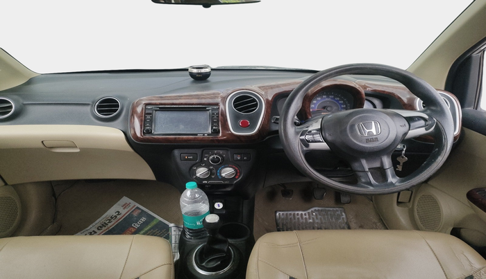 2014 Honda Mobilio 1.5L I-DTEC V, Diesel, Manual, 2,12,776 km, interior