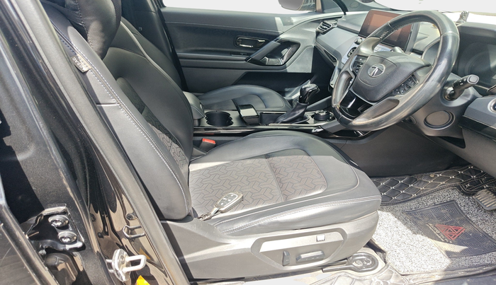 2022 Tata Harrier XZA PLUS 2.0L DARK EDITION, Diesel, Automatic, 80,866 km, interior