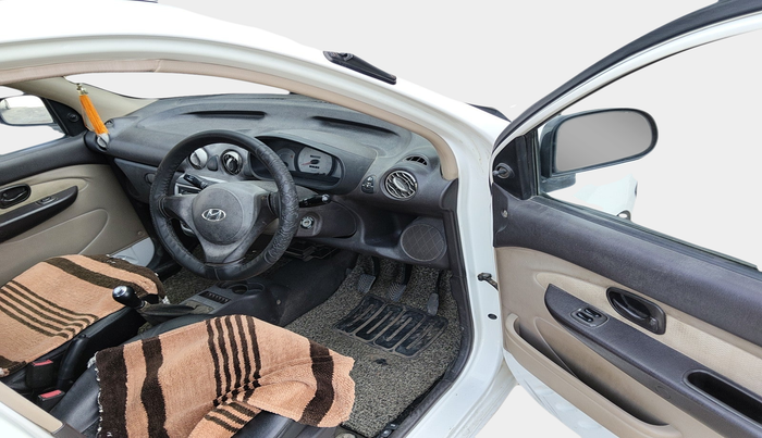 2014 Hyundai Santro Xing GLS PLUS AUDIO, Petrol, Manual, 98,055 km, interior