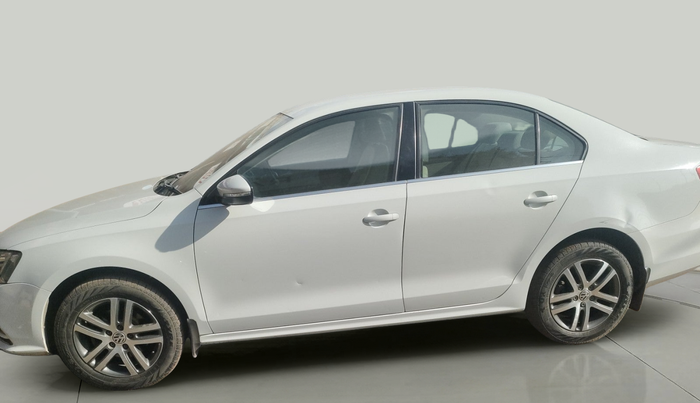 2015 Volkswagen Jetta HIGHLINE TDI AT, Diesel, Automatic, 1,31,152 km, exterior