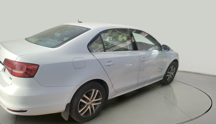 2015 Volkswagen Jetta HIGHLINE TDI AT, Diesel, Automatic, 1,31,152 km, exterior