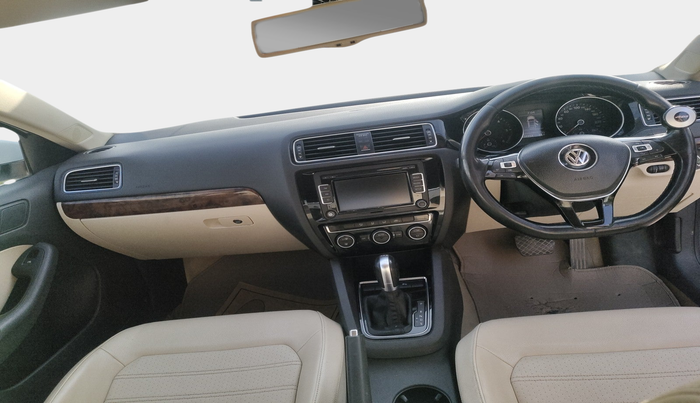 2015 Volkswagen Jetta HIGHLINE TDI AT, Diesel, Automatic, 1,31,152 km, interior