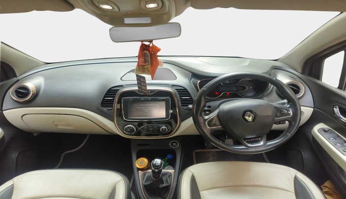 2017 Renault Captur PLATINE DIESEL DUAL TONE, Diesel, Manual, 94,671 km, interior