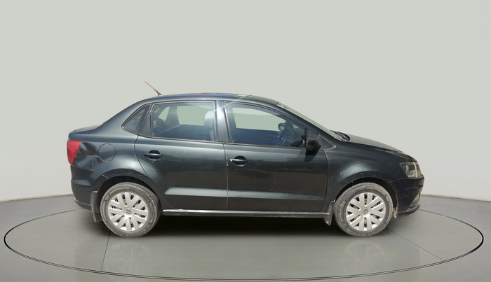 2017 Volkswagen Ameo TRENDLINE 1.5L, Diesel, Manual, 1,37,262 km, exterior