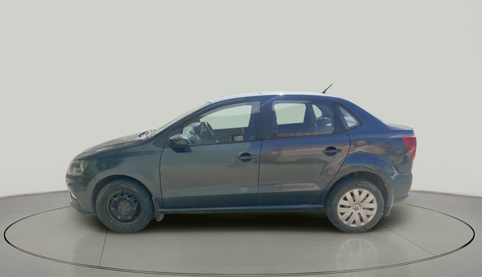 2017 Volkswagen Ameo TRENDLINE 1.5L, Diesel, Manual, 1,37,262 km, exterior