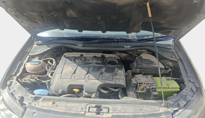 2017 Volkswagen Ameo TRENDLINE 1.5L, Diesel, Manual, 1,37,262 km, exterior