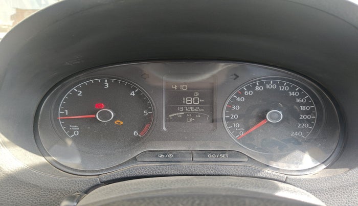 2017 Volkswagen Ameo TRENDLINE 1.5L, Diesel, Manual, 1,37,262 km, interior