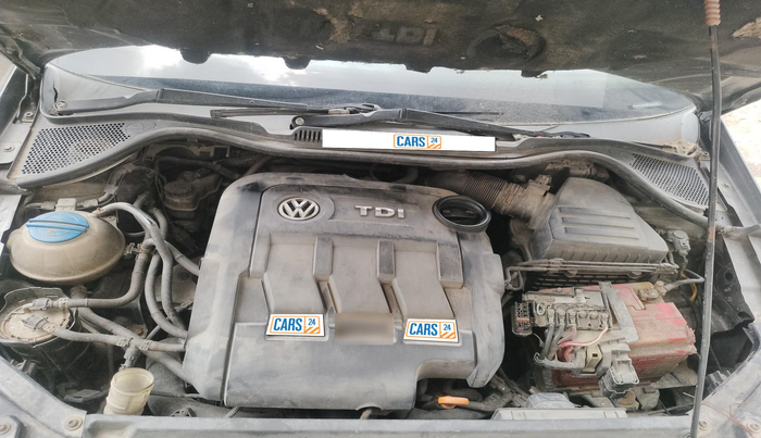 2013 Volkswagen Polo TRENDLINE 1.2L DIESEL, Diesel, Manual, 1,83,945 km, exterior