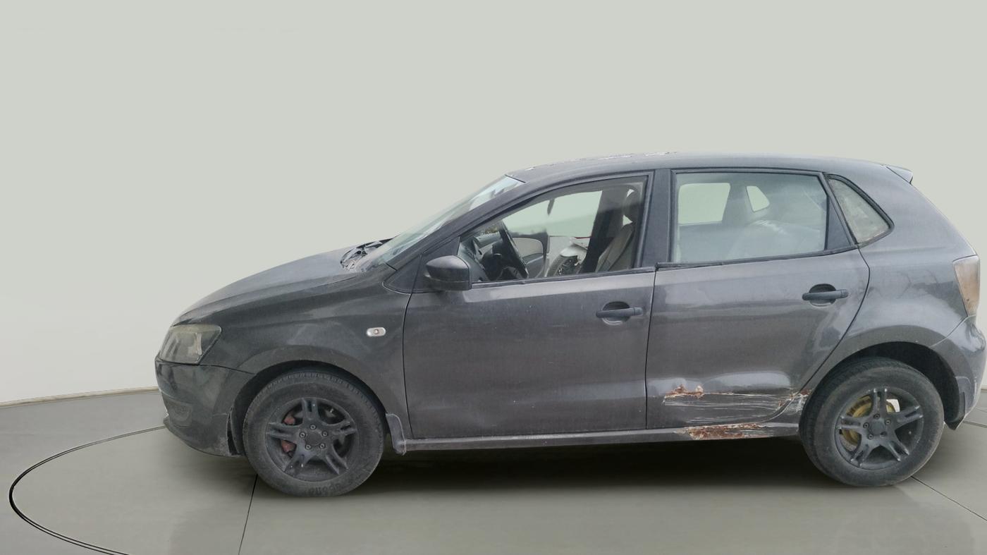 2013 Volkswagen Polo TRENDLINE 1.2L DIESEL, Diesel, Manual, 1,83,945 km, exterior