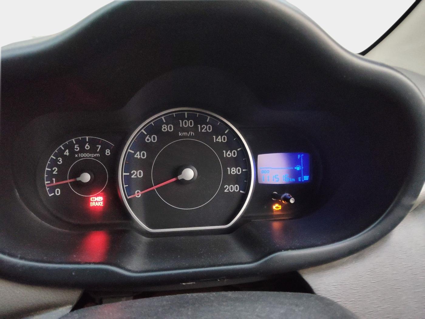 2011 Hyundai i10 MAGNA 1.2, Petrol, Manual, 1,11,516 km, interior