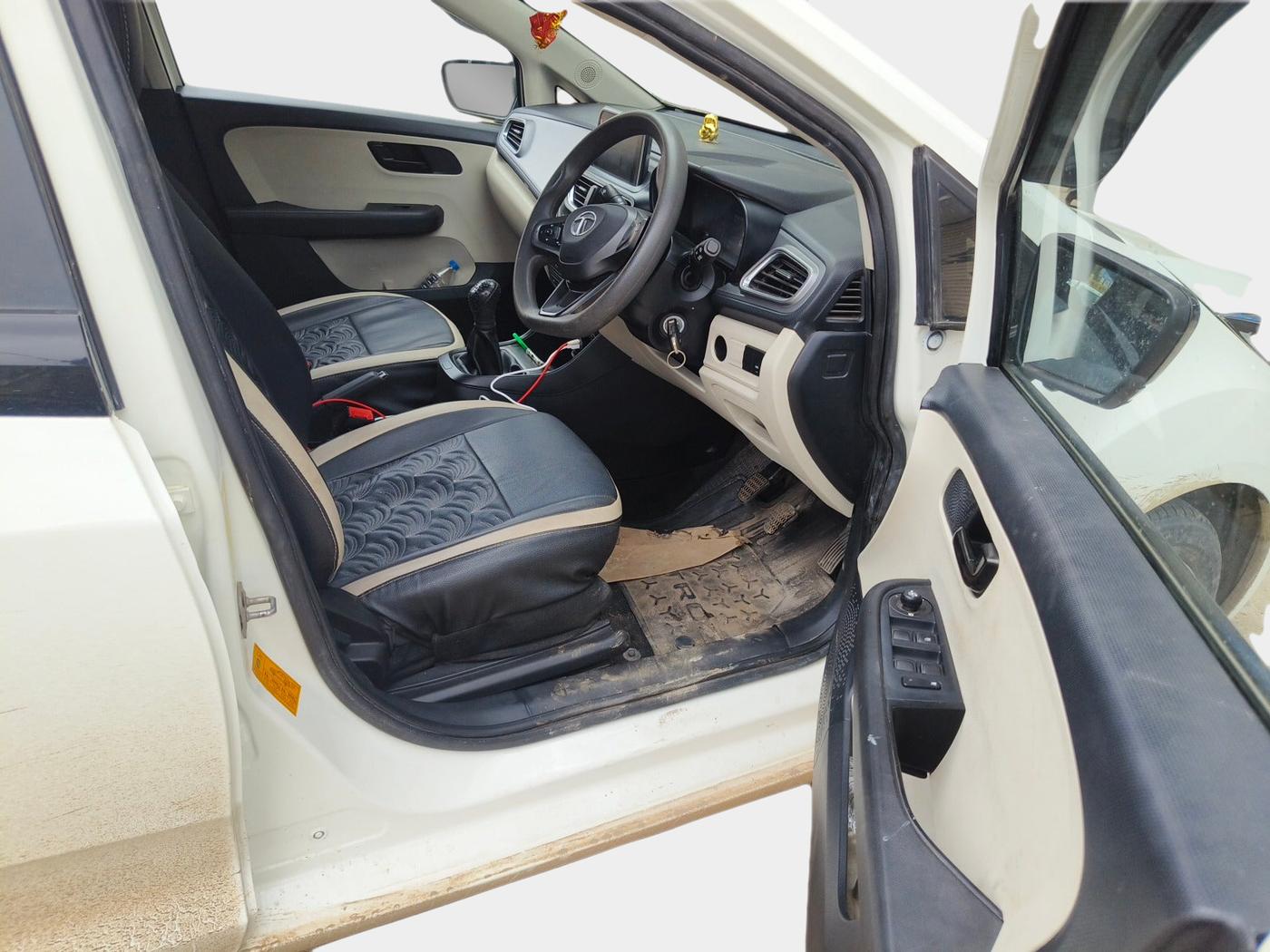 2024 Tata ALTROZ XM PLUS CNG, Petrol, Manual, 21,491 km, interior