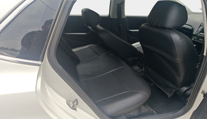 2016 Volkswagen Polo GT TSI AT, Petrol, Automatic, 1,37,127 km, interior