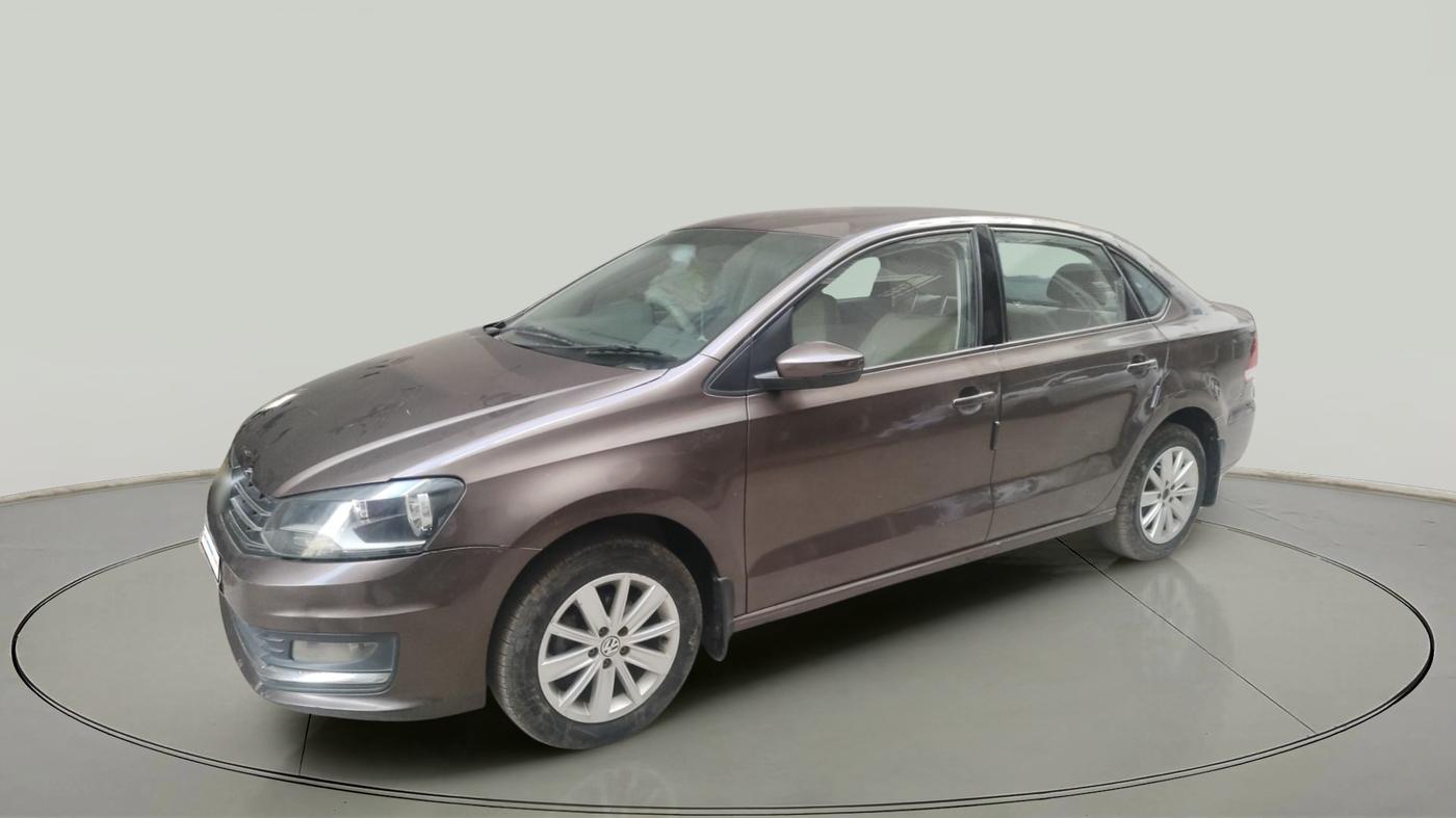2015 Volkswagen Vento HIGHLINE 1.6 MPI, Petrol, Manual, 1,24,015 km, exterior