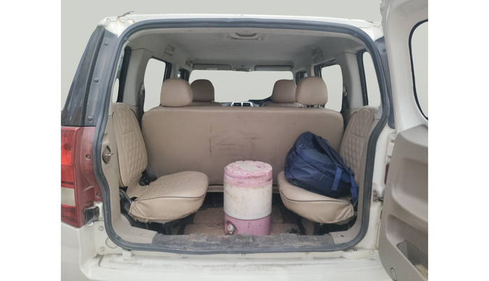 2015 Mahindra TUV300 T8, Diesel, Manual, 81,797 km, exterior