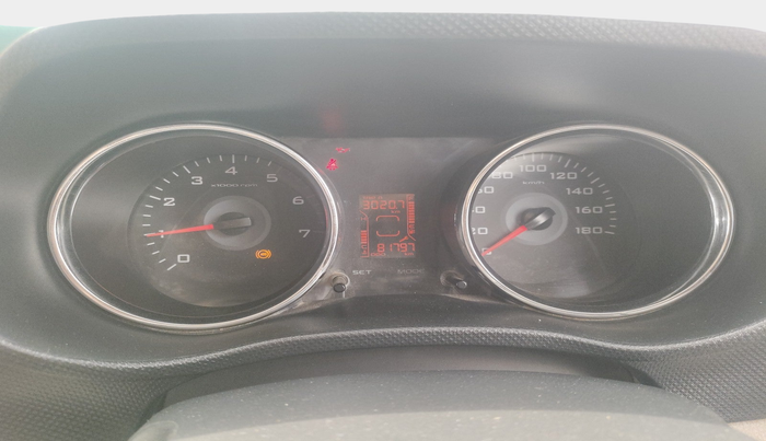 2015 Mahindra TUV300 T8, Diesel, Manual, 81,797 km, interior