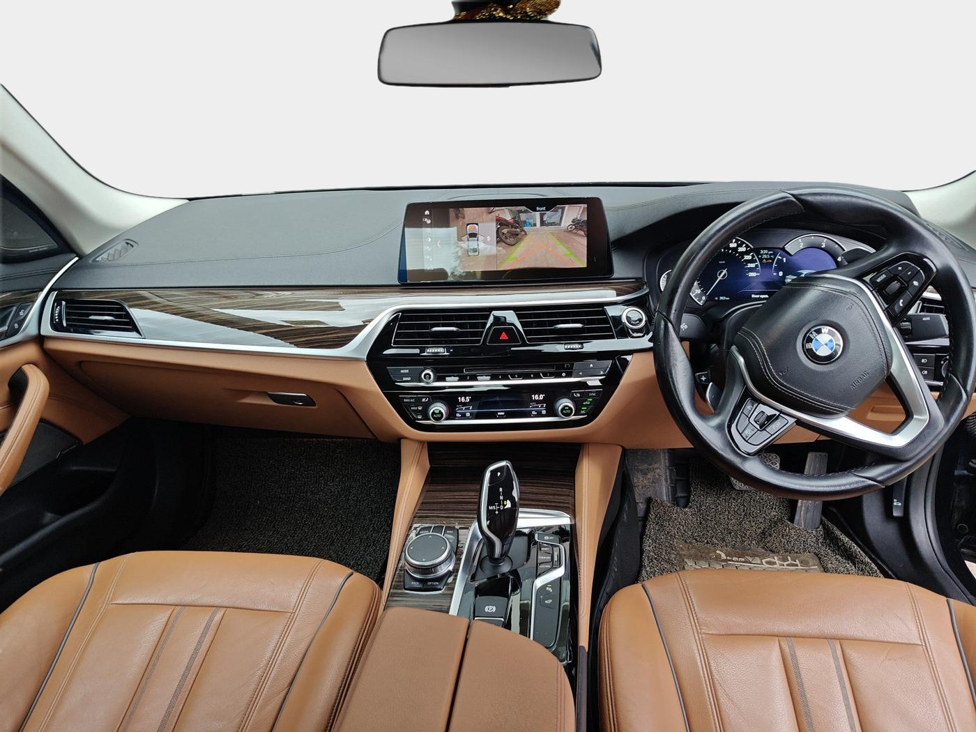 2019 BMW 5 Series 520D LUXURY LINE, Diesel, Automatic, 77,900 km, interior