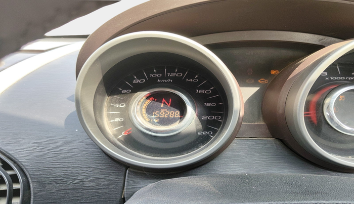 2012 Mahindra XUV500 W8, Diesel, Manual, 1,59,288 km, interior