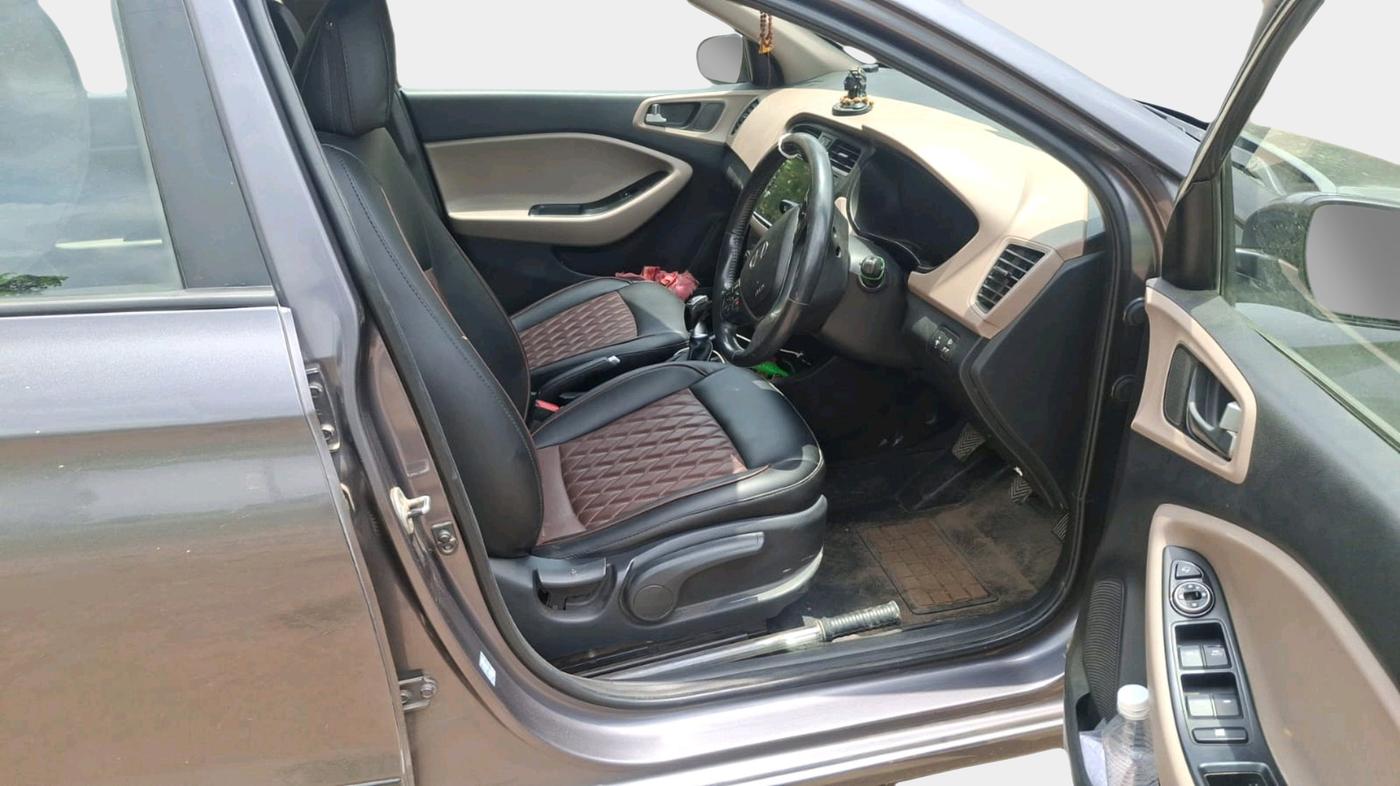 2016 Hyundai Elite i20 ASTA 1.4 CRDI (O), Diesel, Manual, 1,15,086 km, interior