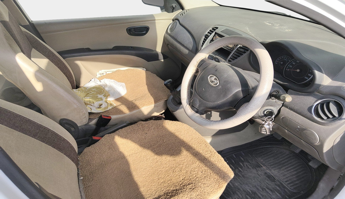 2013 Hyundai i10 ERA 1.1, Petrol, Manual, 85,246 km, interior