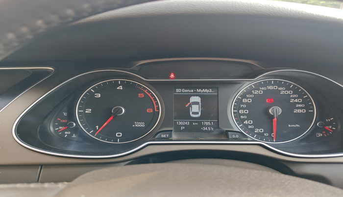 2013 Audi A4 2.0 TDI, Diesel, Automatic, 1,30,243 km, interior