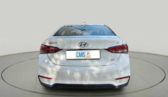 2018 Hyundai Verna 1.6 VTVT SX, Petrol, Manual, 59,569 km, exterior