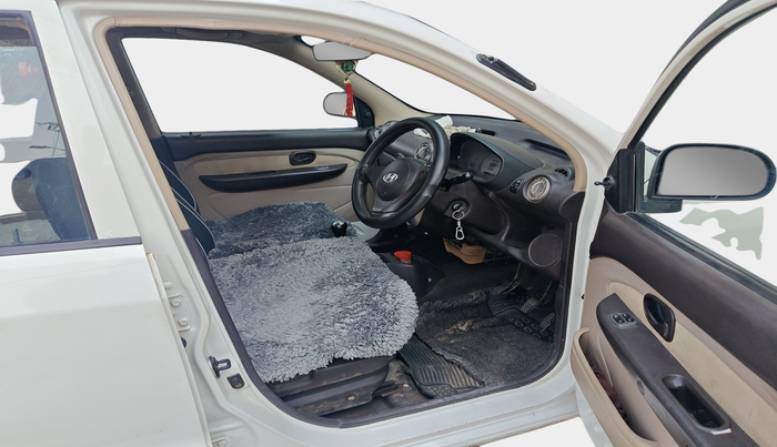 2014 Hyundai Santro Xing GLS, Petrol, Manual, 1,02,013 km, interior