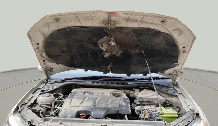 2012 Volkswagen Vento HIGHLINE DIESEL 1.6, Diesel, Manual, 1,00,308 km, exterior