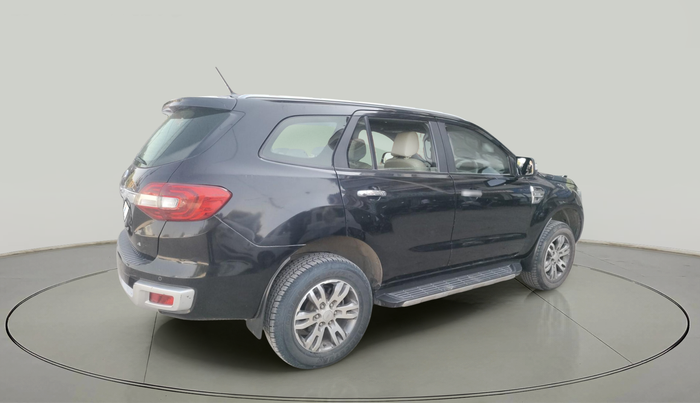 2018 Ford Endeavour TITANIUM 3.2 4X4 AT, Diesel, Automatic, 1,71,825 km, exterior