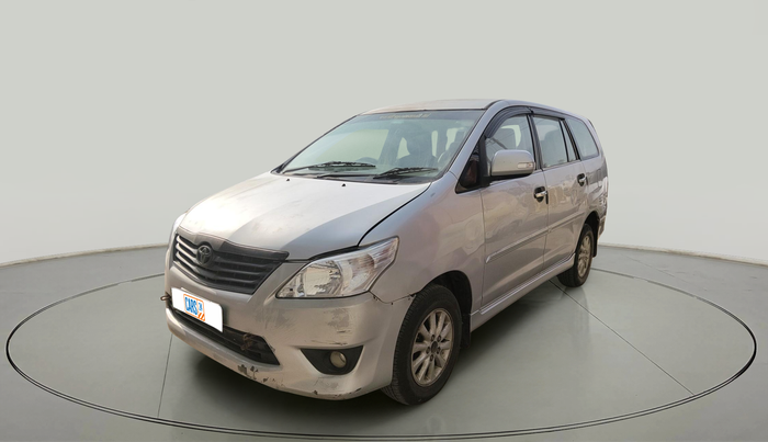 2012 Toyota Innova VX 2.5 8 STR, Diesel, Manual, 1,92,145 km, exterior