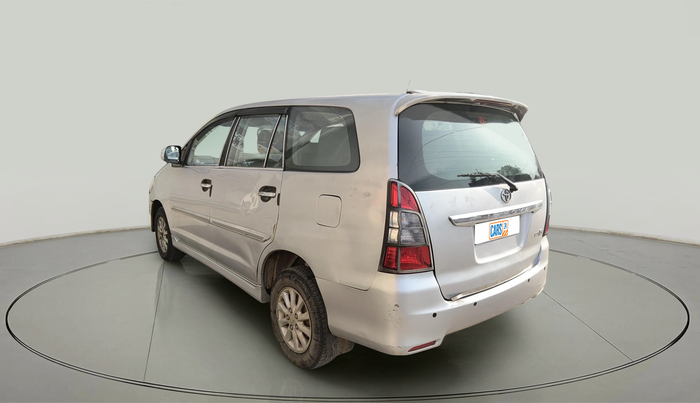 2012 Toyota Innova VX 2.5 8 STR, Diesel, Manual, 1,92,145 km, exterior