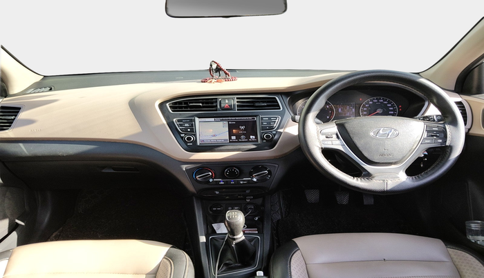 2020 Hyundai Elite i20 SPORTZ PLUS 1.2, Petrol, Manual, 1,35,481 km, interior