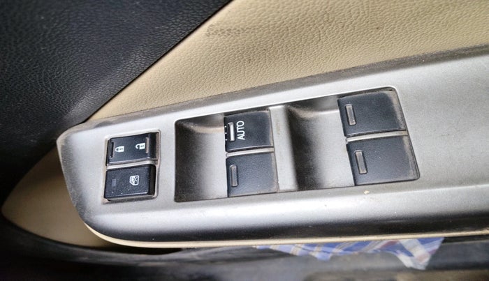 2018 Honda City 1.5L I-VTEC ZX CVT, CNG, Automatic, 1,56,702 km, interior