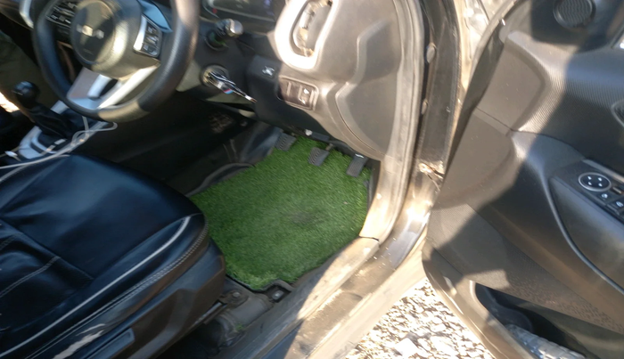 2022 KIA SONET HTK PLUS 1.2, Petrol, Manual, 1,20,338 km, interior