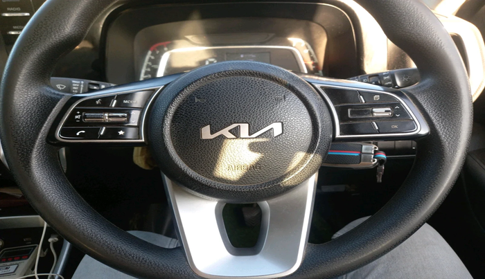 2022 KIA SONET HTK PLUS 1.2, Petrol, Manual, 1,20,338 km, interior