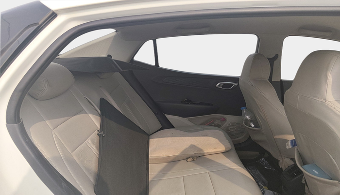 2022 Hyundai AURA SX 1.2 CNG, Petrol, Manual, 1,21,399 km, interior